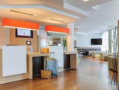 B&B Hotel Muenchen-Schwabing 2*, Munich